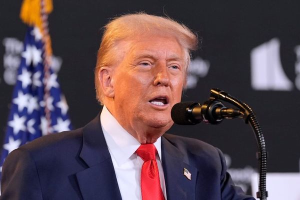 Trump Signs Executive Order to Bolster Competition in Commercial Space Industry