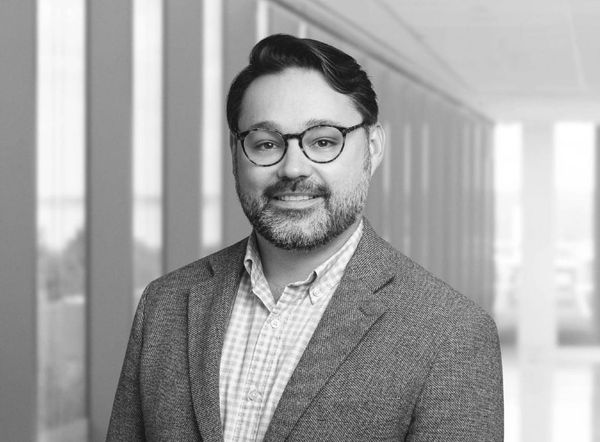 FCC Opens Comment on Challenge to Prison Phone Rate Cap Delay