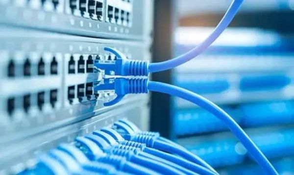 Analysts Tell Congress to Go Big, Write a New Telecom Law