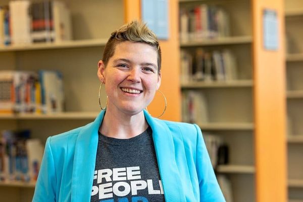 Libraries and Schools Brace for FCC Cuts to Wi-Fi Programs