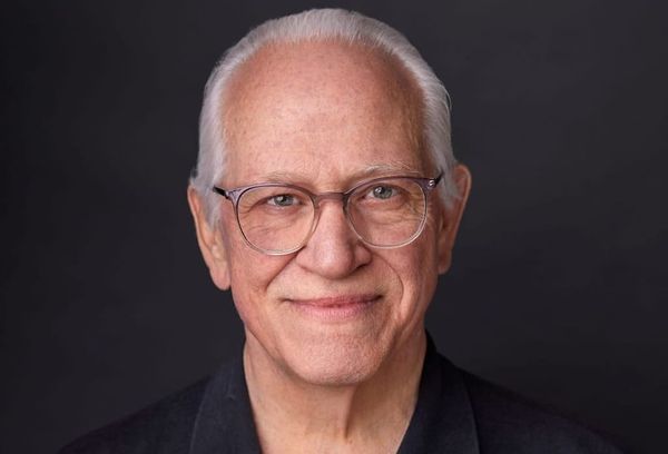 Is the FCC an Independent Agency? Legal Experts Say Yes