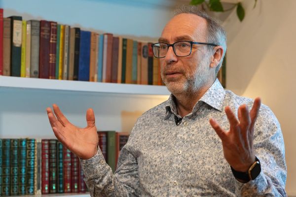 Wikipedia Inks AI Deals with Microsoft, Meta and Perplexity on 25th Birthday