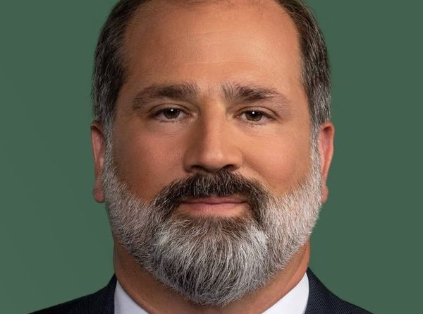 Satellite Permitting Bill Gains Support