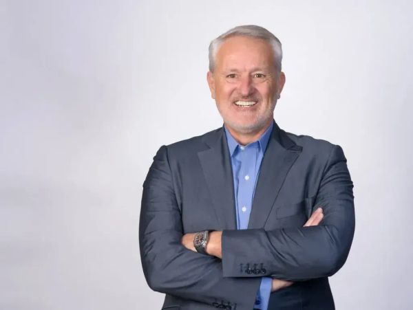 Former Breezeline President Frank van der Post Named CEO of WideOpenWest (WOW!)