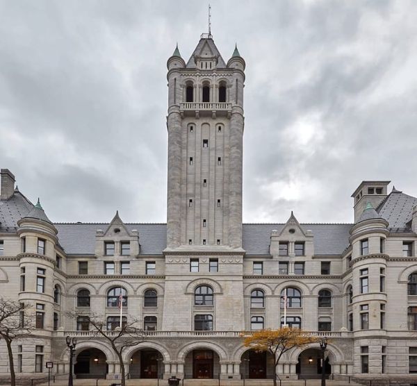 AT&T’s Wisconsin Bell Settles Whistleblower Case for $55 Million