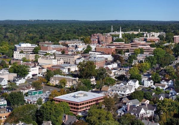 Connecticut Law to Require Affordable Broadband for Eligible Households