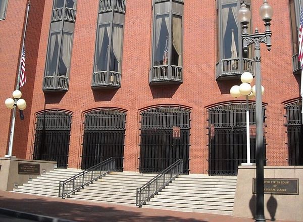 Federal Circuit Sends Spectrum Property Rights Case Back for More Briefing