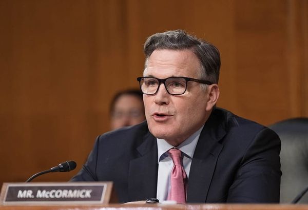 Bipartisan Senate Bill Seeks to Expand Grid Capacity by Upgrading Existing Power Lines