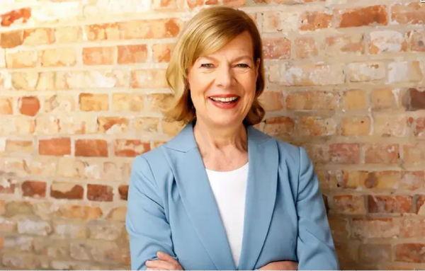 Sen. Baldwin's Bill Would Guarantee Free Access Throughout Wisconsin to Watch NFL Packers