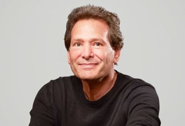 Verizon Beats With 55,000 Postpaid Phone Additions