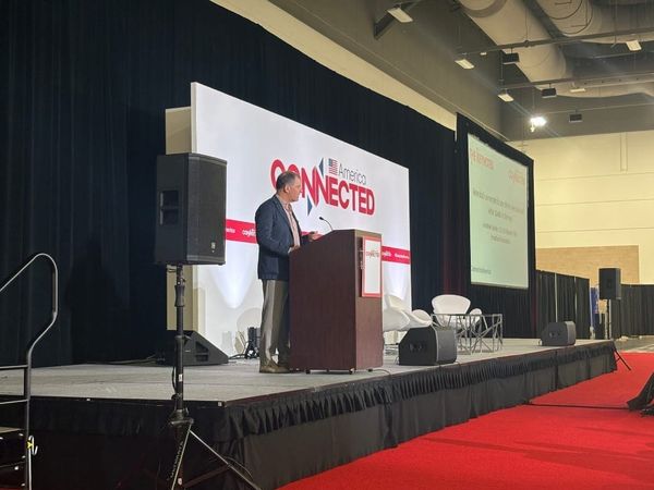 USTelecom Pushed for White House Environmental Review Guidance