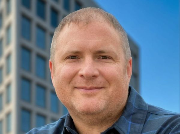 Jeff Collins: Companies Blindly Suffer as Internet Outages Surge