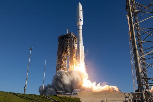 Amazon to Launch Leo 6 Satellites