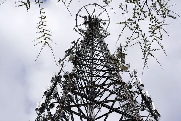 EchoStar to FCC: Tower Escrow Could Jeopardize Spectrum Deals