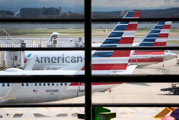 American Airlines Going With Starlink for In-Flight Wi-Fi