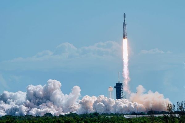 Might SpaceX Want an MVNO?