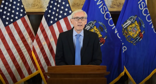 Wisconsin Officials Press Feds Over Stalled Broadband Funds