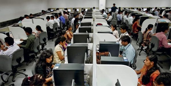 Telecom Industry Opposes FCC Proposal to Onshore Call Centers