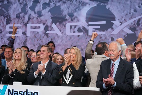 SpaceX Soars 25% in Wall Street Debut and Makes Elon Musk the First Trillionaire