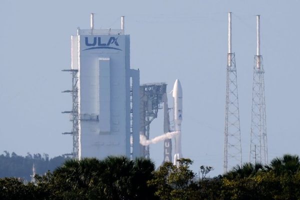 Amazon Looking to Launch 5,100 Satellites for Direct-to-Device