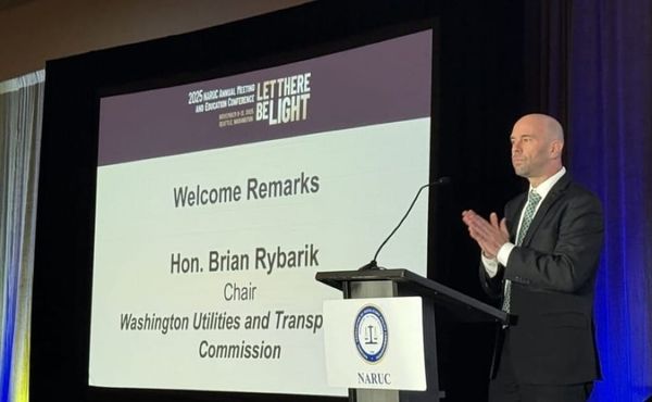 States Tell FCC to Leave Pole Attachment Authority Intact