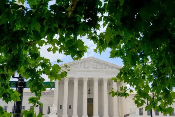 Supreme Court Won’t Block Texas from Enforcing Law Requiring Age Verification for App Downloads