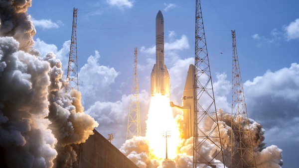 Amazon Says It Has Enough Satellites to Launch Leo Broadband Service