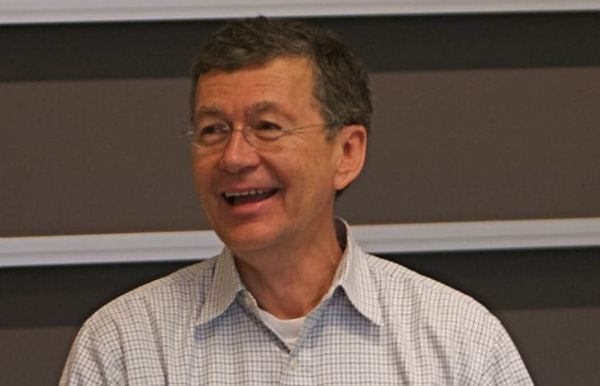 Reed Hundt: An Artificial Intelligence-Focused Telecom Act