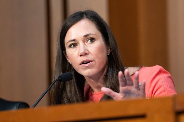 GOP Senators Want Phone Unlocking Mandate