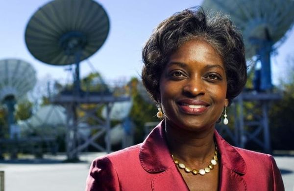 Task Force Calls for Congress to Cement USF’s Legal, Financial Foundations