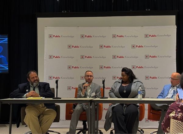 Broadband Progress Hasn’t Closed the Digital Divide, Analysts say