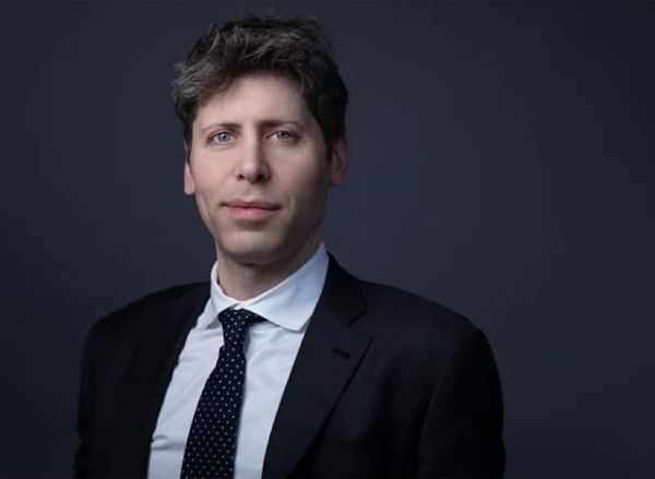 FTC Opens Probe of AI Giants Anthropic, OpenAI Over Consumer Risks