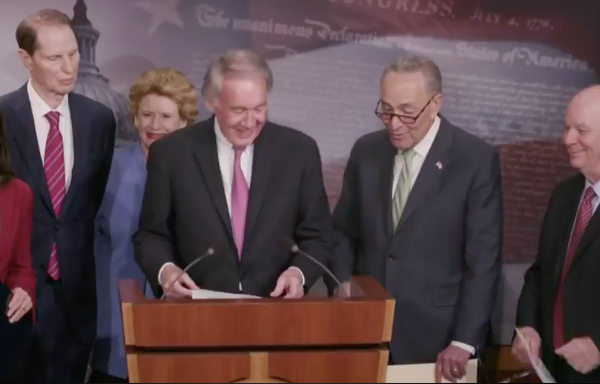 Senate Democrats Join With Collins To Force Vote On Restoring Obama Net Neutrality Rules