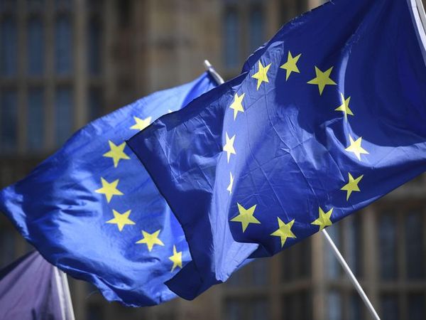 Are Facebook and Amazon Really Compliant with the Global Data Protection Regulation?