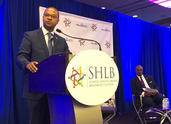 FCC Commissioner Geoffrey Starks Gives the Broadband Scoreboard at SHLB: FCC Maps-0, Libraries-1