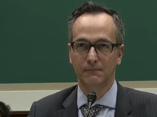 Federal Trade Commission Officials Address Communications Lawyers on Robocalls and Children’s Privacy