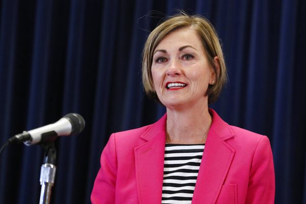 AT&T Phasing Out 3G, Iowa Expands Broadband Funding, NY Mayor Drags Kids Back To School