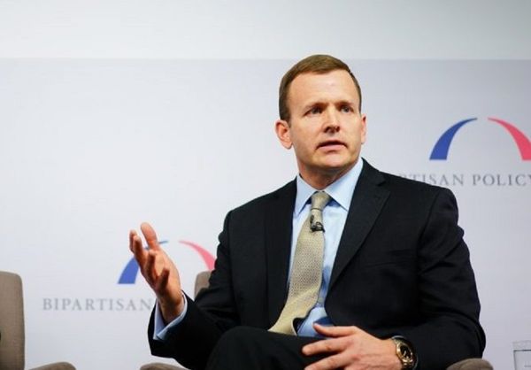 Ligado CEO Doug Smith, Competitive Carriers Association’s Steven K. Berry at Broadband Breakfast for Lunch