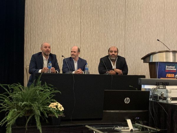 Counties, Private Providers Clash Over Merits of Open Access Networks