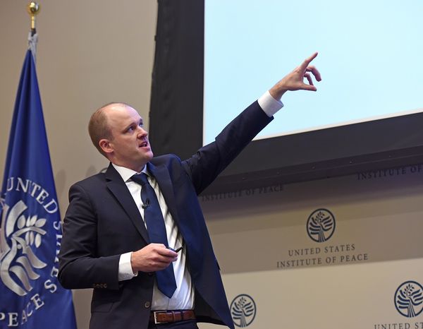 Vague Social Media Laws Create Fear in the Middle East. Can Encryption Tools Help?