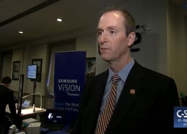 CES 2022: 5G, Aviation Crisis a Problem of Federal Coordination, Observers Say