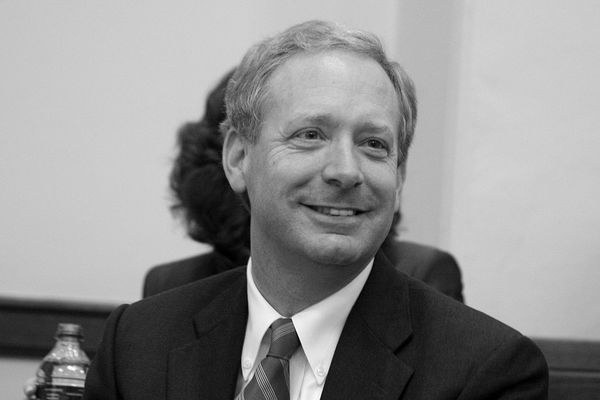 Promoting Affordable Connectivity Program, Google Bars Truth Social, T-Mobile Wins 2.5 GHz Auction