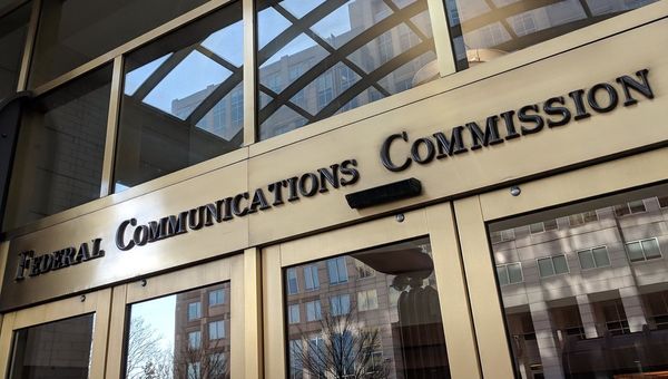 Big Fight Over Costs of Pole Attachments Pits New Entrants Against Utilities