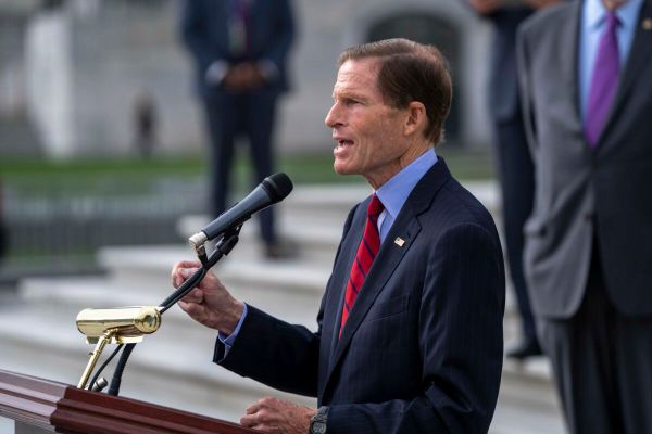 EARN IT Act Reintroduced, Standard General’s Acquisition Setback, New FiberLight CEO