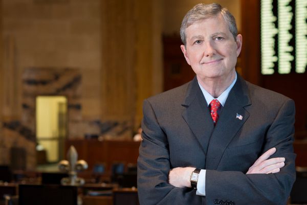 Temporary Spectrum Auction Bill, Inflation Impact on Internet Bills, Omni in Pennsylvania