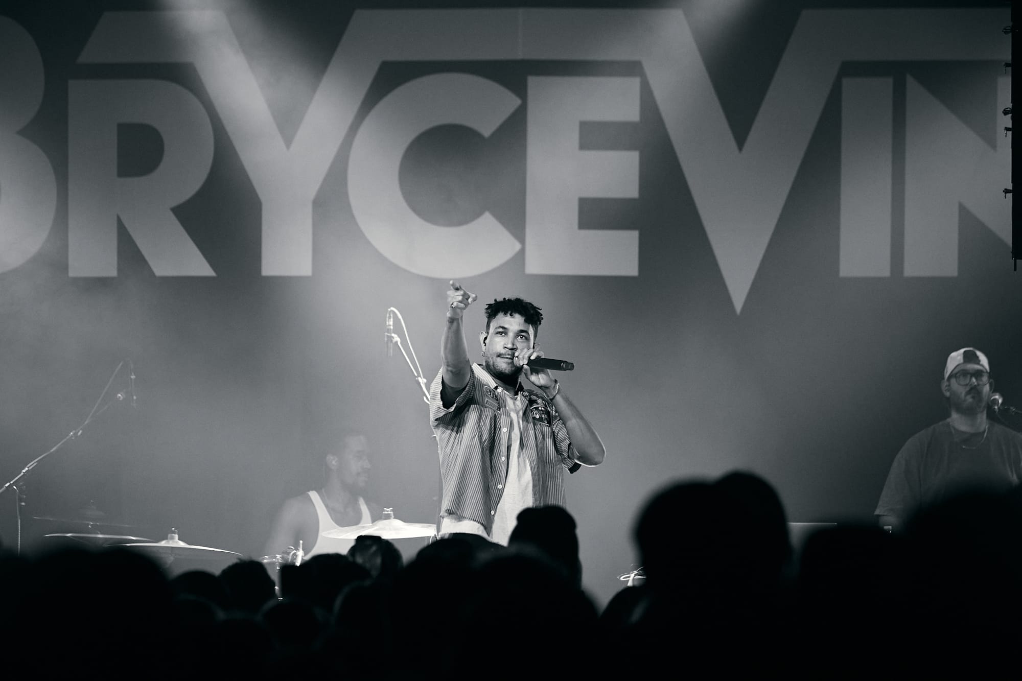 Inside the Music: Bryce Vine Shrinks the Room, Amplifies the Energy