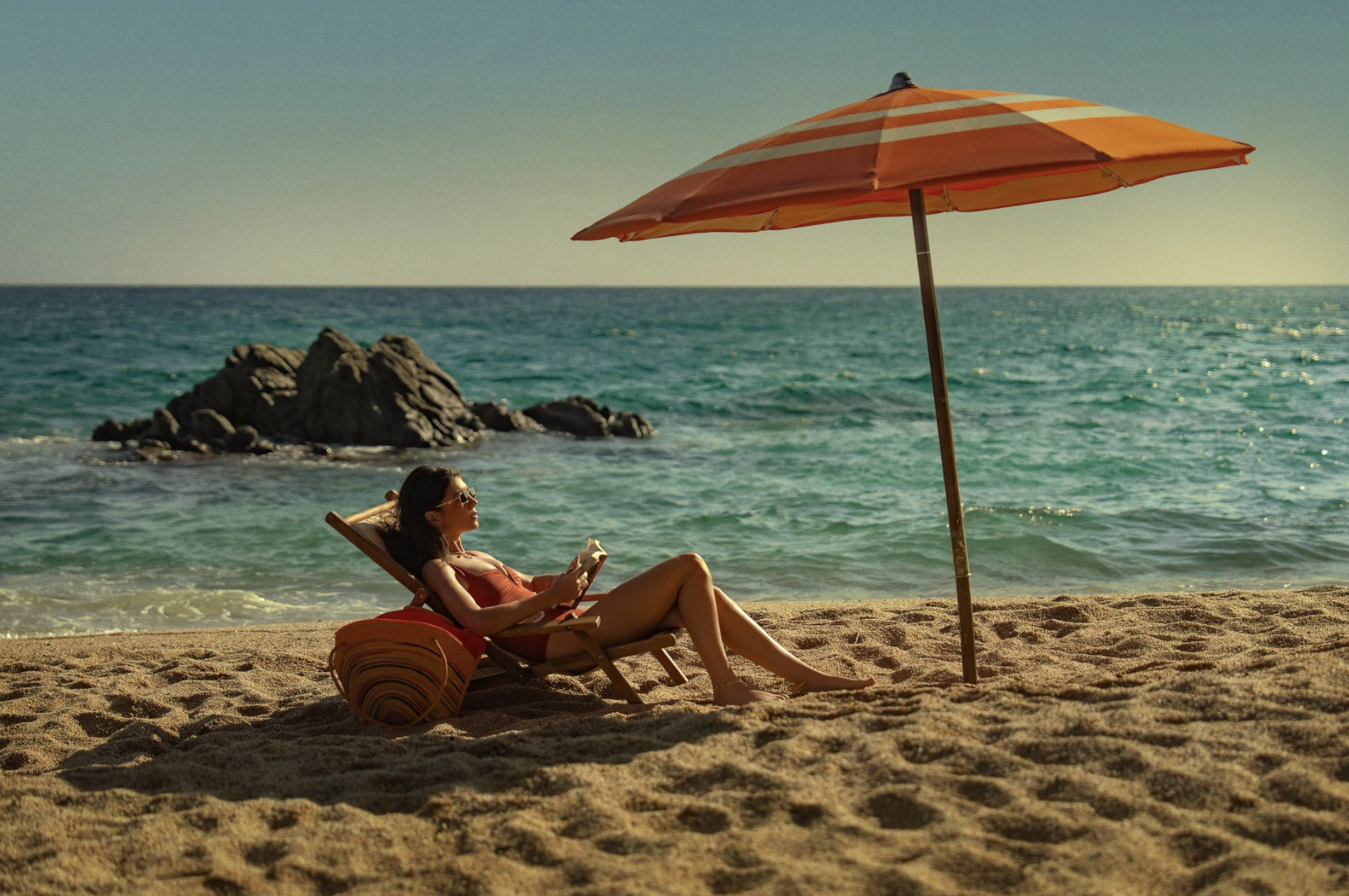 Great Chemistry, Missing Pieces: Reviewing Netflix’s ‘People We Meet on Vacation’