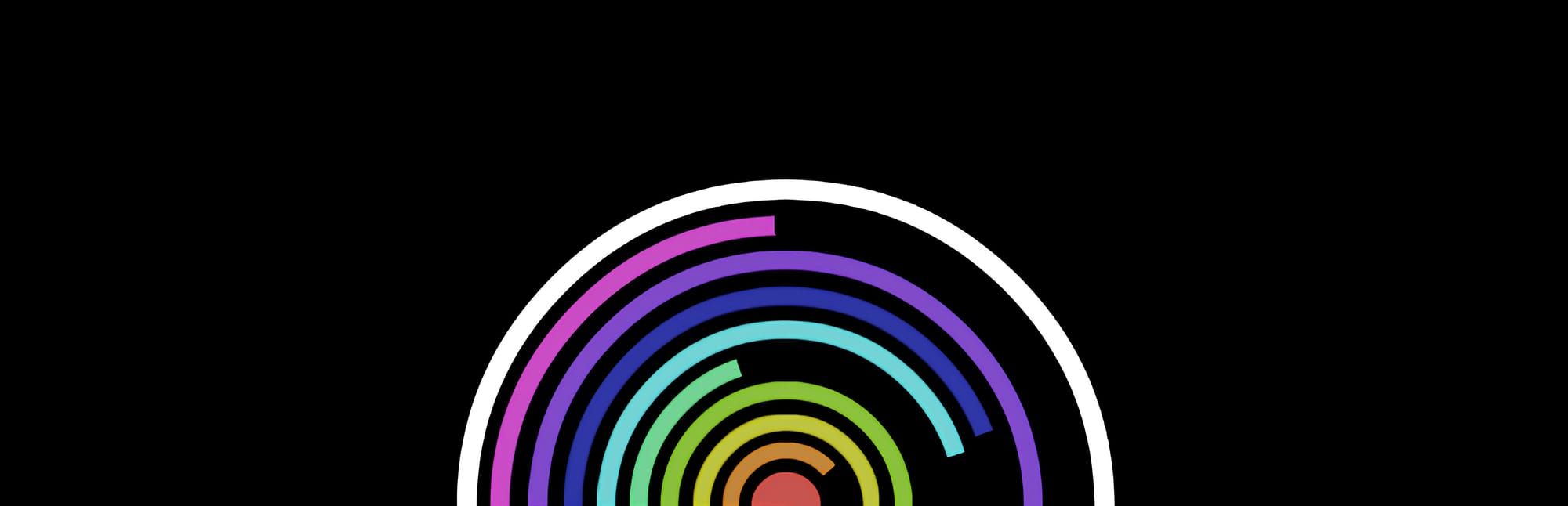 게임 『Revolution Idle』의 콘셉트 이미지. 여러 색의 동심원들의 테두리가 시계방향으로 제각기 돌아가는 한 순간의 모습이 윗 반원만 묘사되어 있다.