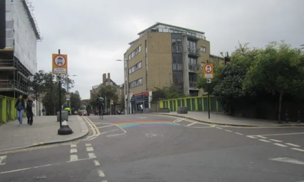 Town Hall quickly removes ‘Free Palestine’ graffiti around Broadway Market following complaints