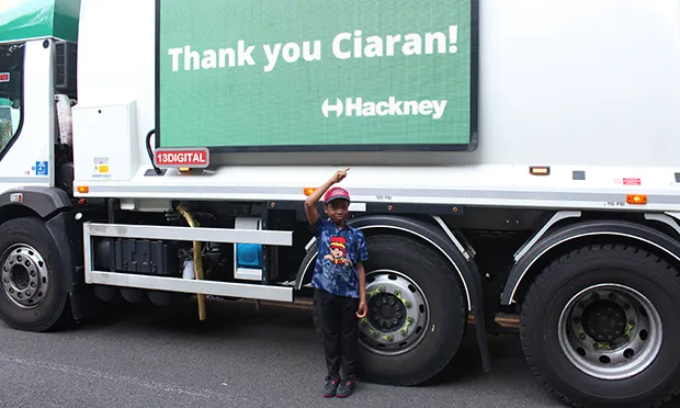 Young Hackney activist gets a special thank you from Town Hall waste team